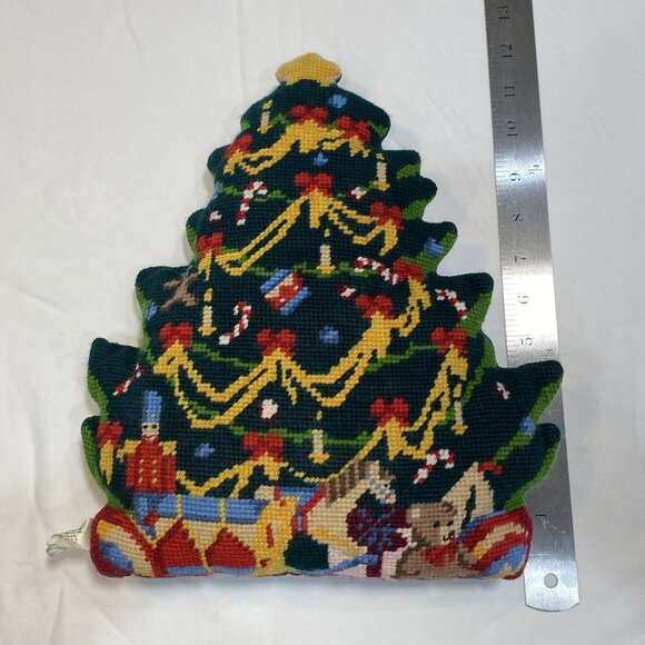 Christmas Tree Pillow - Needlepoint - Vintage - Picture 4 of 13
